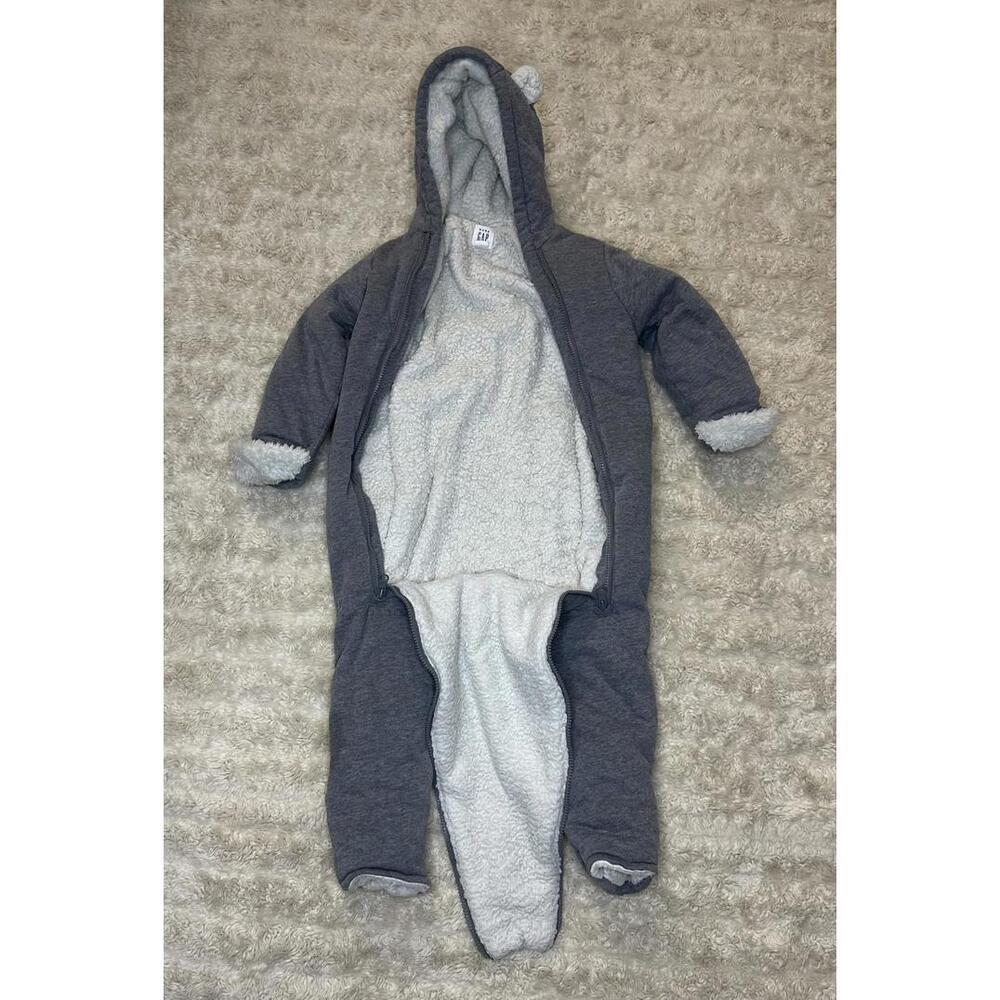 baby GAP sherpa-lined hooded dual zipped one-piece/snowsuit/bunting Size 12-18M - Picture 3 of 8
